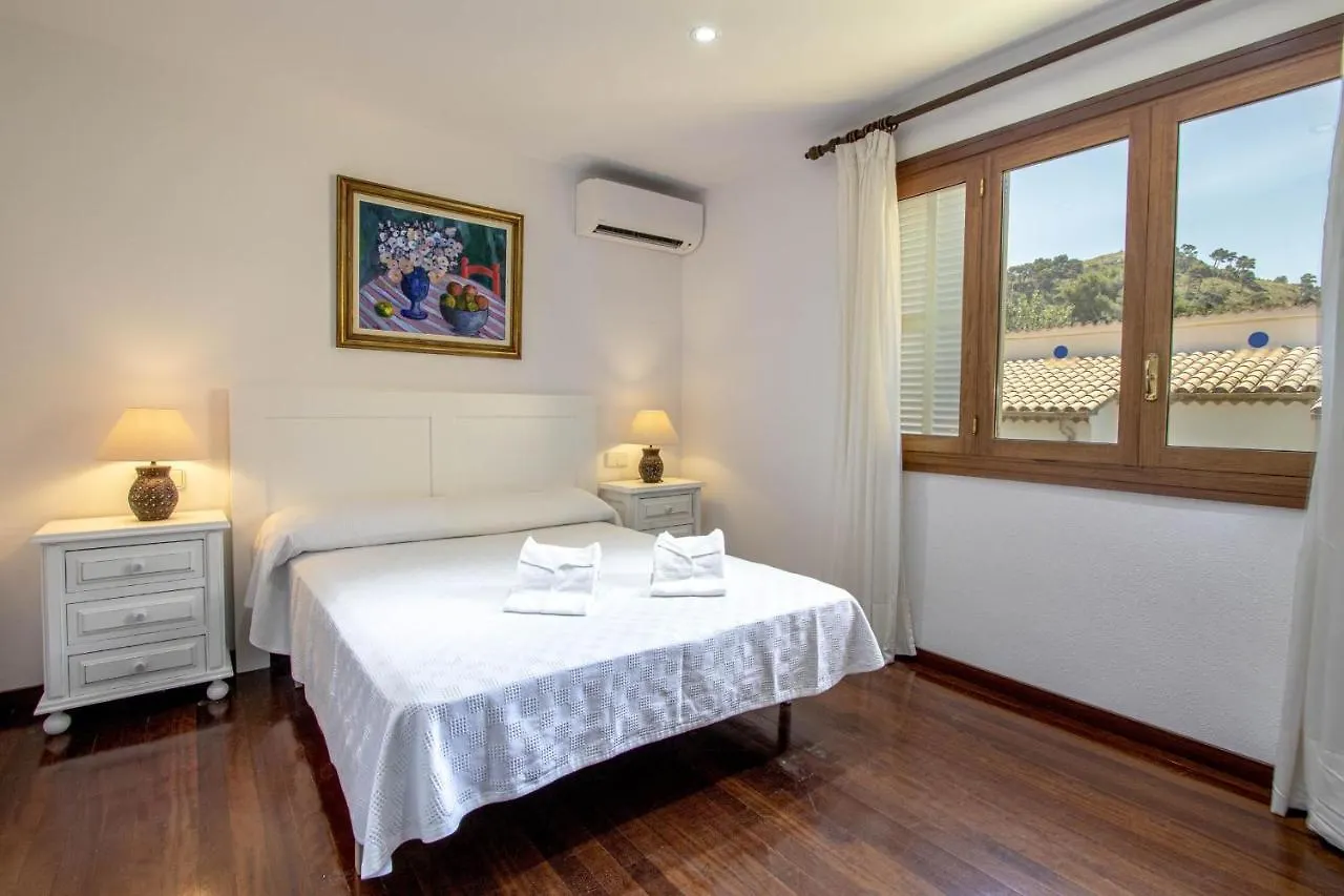 Villa Formosa Cala de Sant Vicenc 0*,